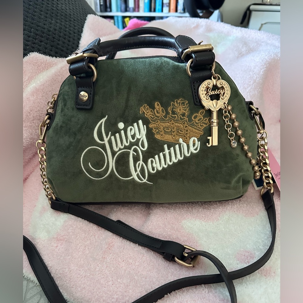Juicy Couture Key 🔑 To Juicy Super Green Dome Satchel Crossbody NWT